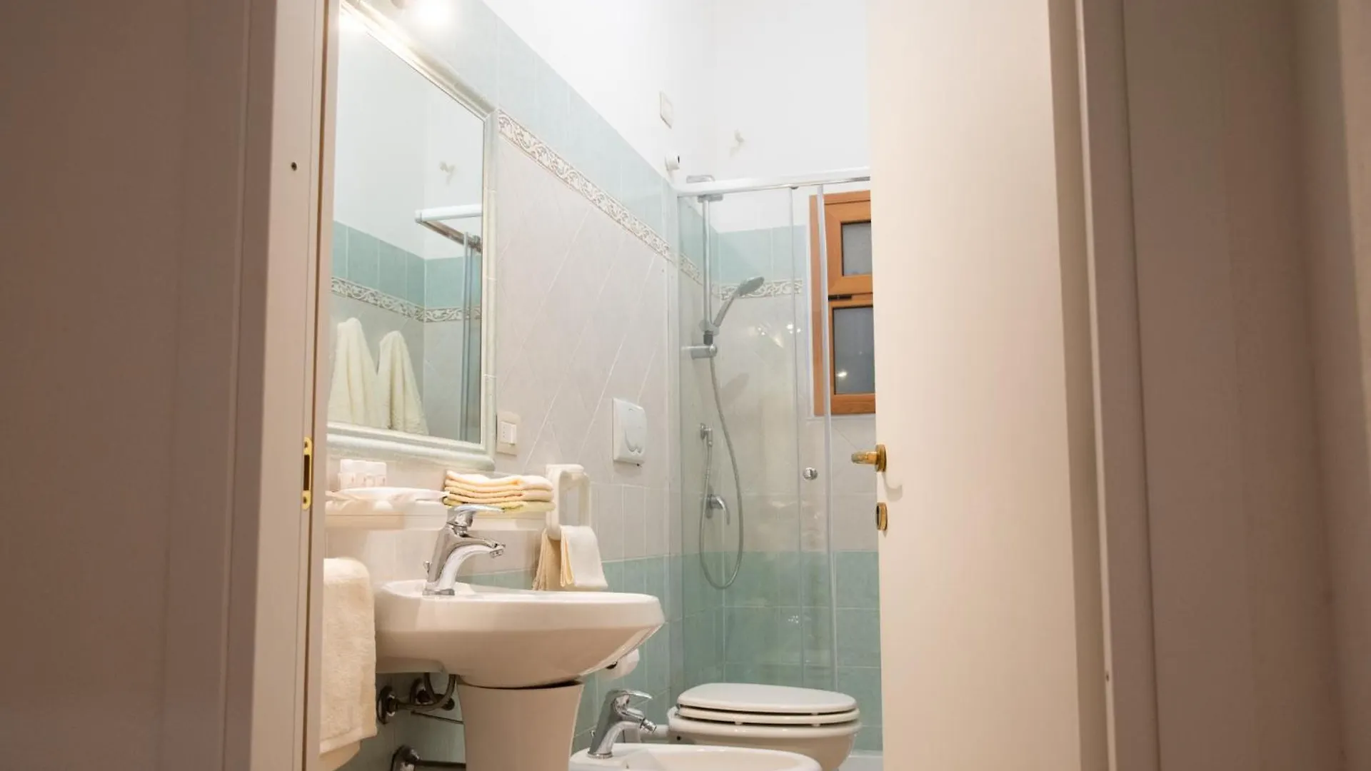 פאלאו Soraya - Suites & Apartments